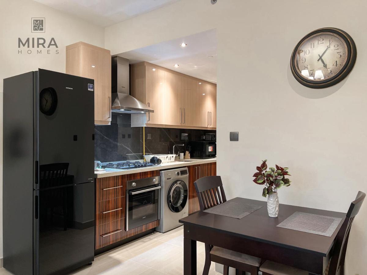 Mira Holiday Homes - Lovely Studio With Burj Khalifa View Dubai Eksteriør bilde